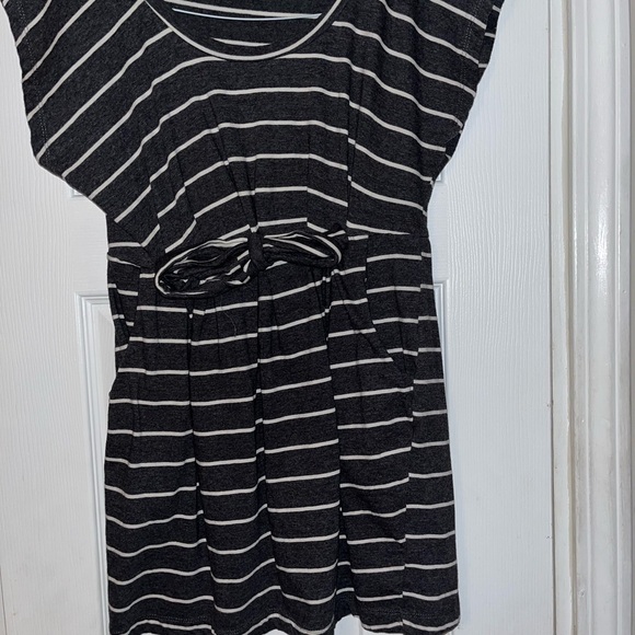 XXI Gray and White Dress, Size Medium - Picture 2 of 4